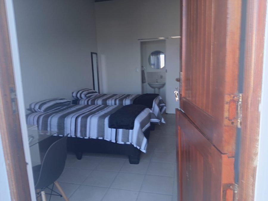 To Let 1 Bedroom Property for Rent in Dana Bay Western Cape